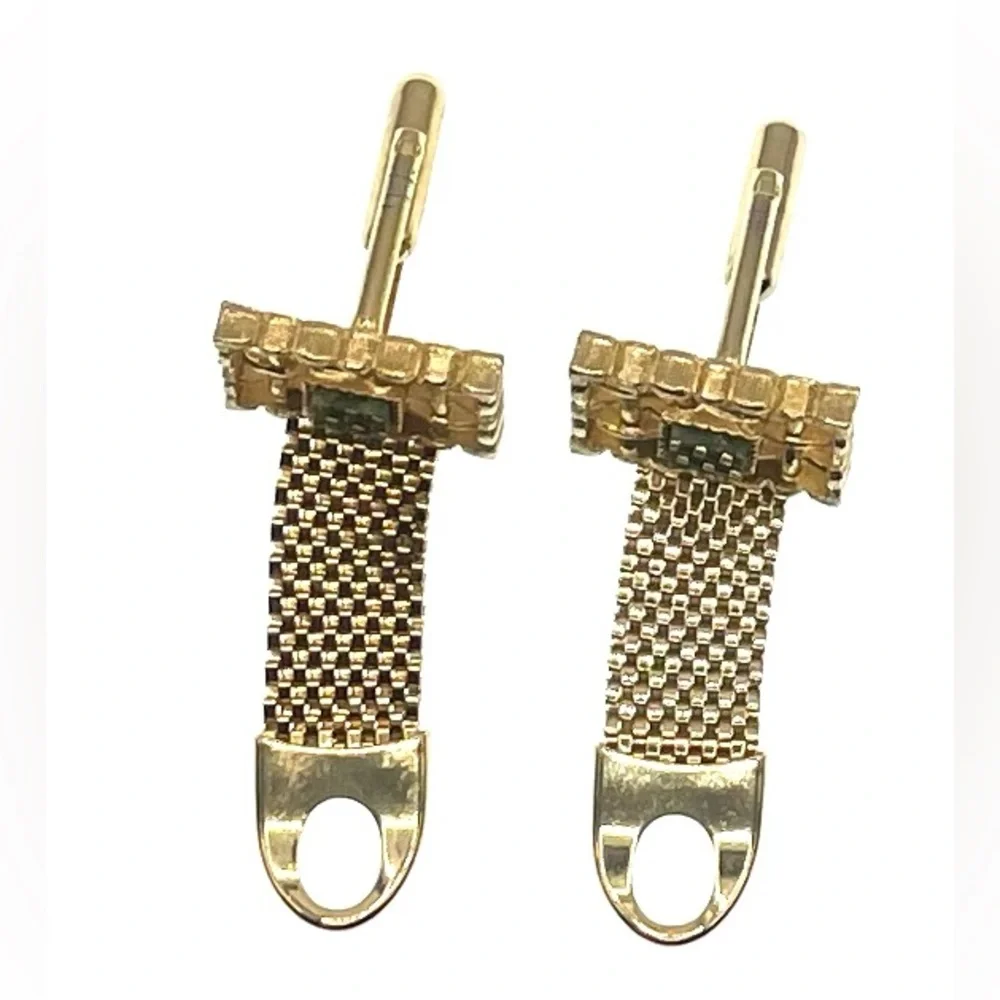 Vintage Gold Tone Lattice Mesh Wrap Around Mesh CuffLinks with Green Stone